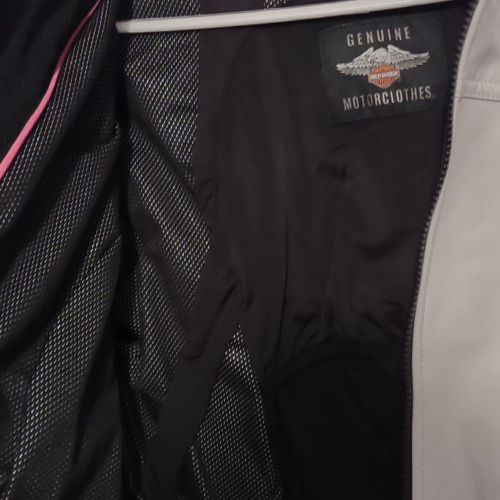 Harley-Davidson Women’s Amelia Anne Soft Shell Riding Jacket - Picture 9 of 10